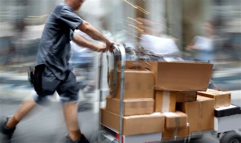 overseas parcel delivery services.